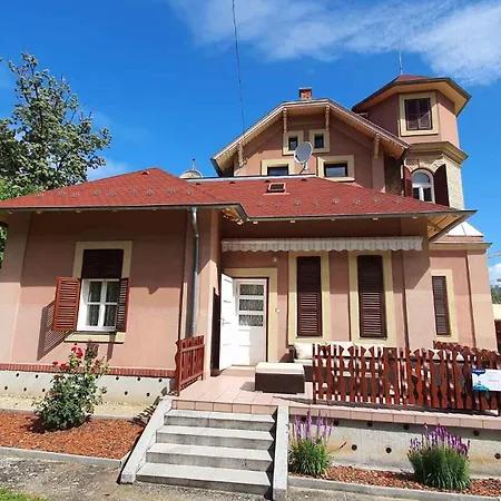 Appartement - Balaton 18521 *