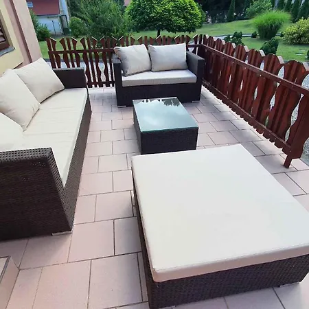 - Balaton 18521 Appartement *