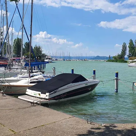 - Balaton 18521 아파트 Balatonföldvár